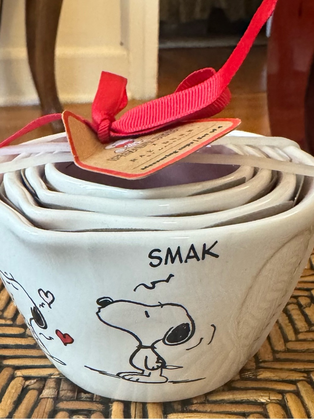 NWT Peanuts Snoopy Ceramic Nesting Measuring Cups - White w/Black & Red Accents